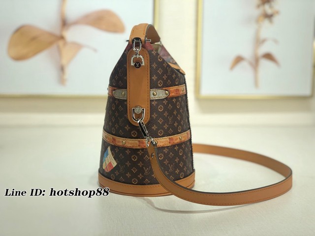 路易威登LV女包 M52276 官方限量款 Duffle Trunk絲印徽章薯條包 LV老花手袋 xxlv1941